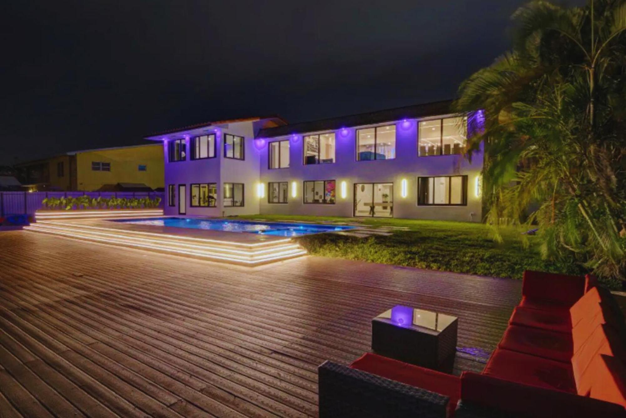 Luxe Waterfront Mansion W Private Nightclub, Cinema, Game Room, Gym & Pool Miami Exterior foto